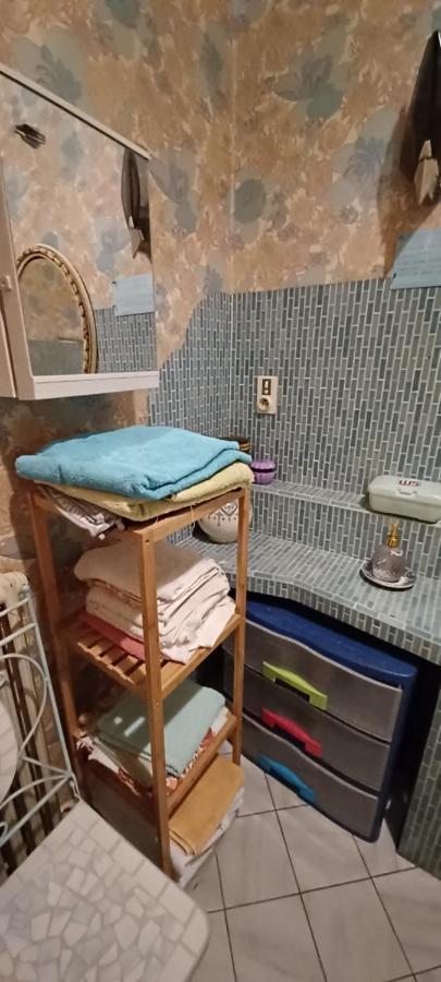 לורדה Chez Virginie - Chambre Du Bourg מראה חיצוני תמונה