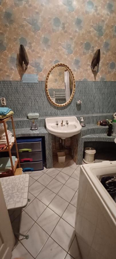 לורדה Chez Virginie - Chambre Du Bourg מראה חיצוני תמונה